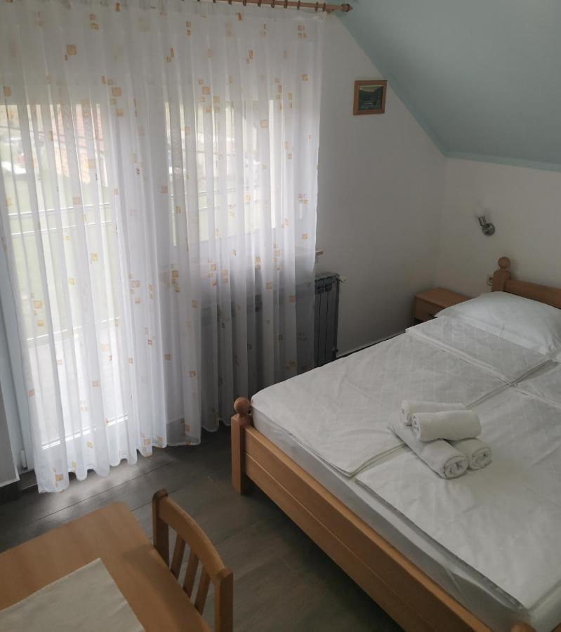Готель House Pljesevica Плитвицька Єзера Екстер'єр фото